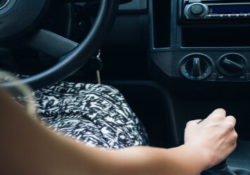 ハワイ 交通ルール 右側通行 左ハンドル レンタカー ドライブ ハーツレンタカー