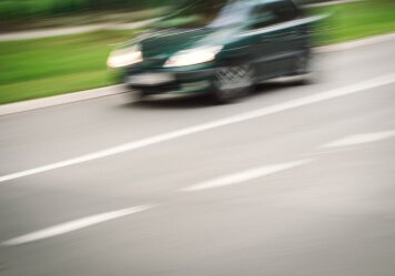 ハワイ 交通ルール 違反 駐車違反 禁煙 歩行者 レンタカー ドライブ ハーツレンタカー